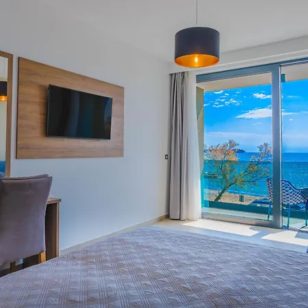 Bed & Breakfast Maresole Beachfront *