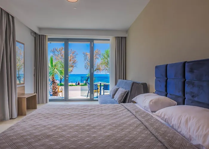 Maresole Beachfront 3*