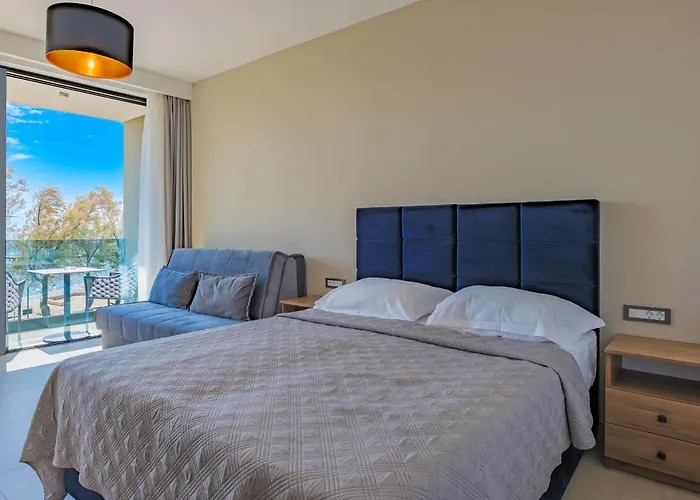 Maresole Beachfront Couette-café 3*