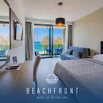 Maresole Beachfront Couette-café
