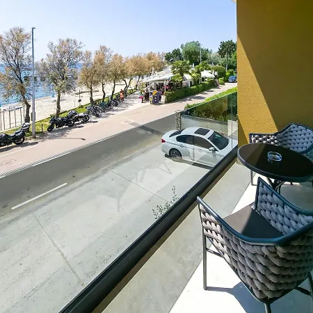 Maresole Beachfront 3*