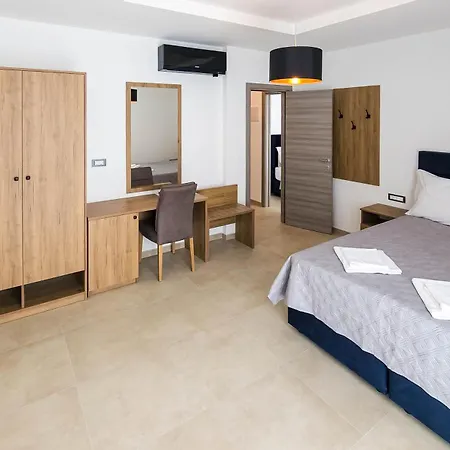 Maresole Beachfront *