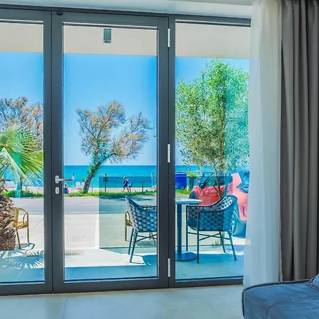 Maresole Beachfront Couette-café 3*