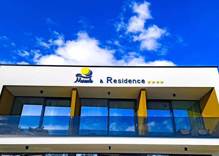 B&B Maresole Beachfront 포레치