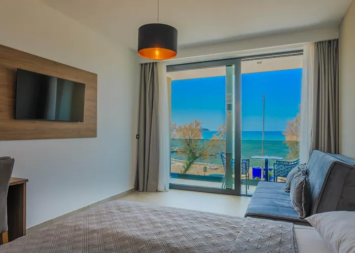 Maresole Beachfront B&B